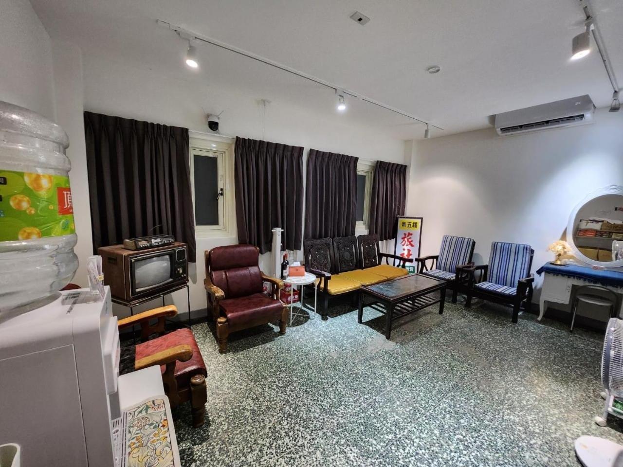 Swf淡水新五福旅館 Sinwufu Hotel Kültér fotó